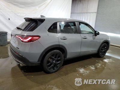 Trzecie zdjęcie samochodu z tyłu: 2023 HONDA HR-V SPORT VIN:3CZRZ2H52PM704582 - miniatura