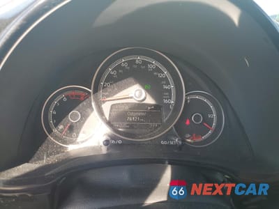 Zdjęcie 9 z 12 samochodu: 2019 VOLKSWAGEN BEETLE S VIN:3VWFD7AT6KM705754 - miniatura