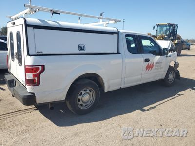 Trzecie zdjęcie samochodu z tyłu: 2018 FORD F150 SUPER CAB VIN:1FTEX1CP6JFC23447 - miniatura
