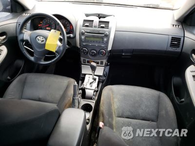 Zdjęcie 8 z 12 samochodu: 2010 TOYOTA COROLLA BASE VIN:1NXBU4EEXAZ360908 - miniatura