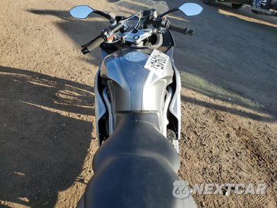 Zdjęcie 6 z 9 samochodu: 2006 BMW K1200 S VIN:WB10591A66ZM28265 - miniatura
