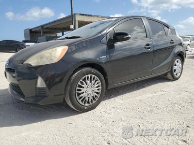2013 TOYOTA PRIUS C JTDKDTB33D1529304 - główne zdjęcie licytacji z USA - miniatura