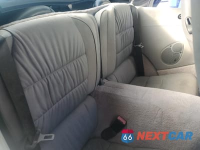 Zdjęcie 10 z 12 samochodu: 2001 PORSCHE 911 CARRERA 2 VIN:WP0CA29911S653143 - miniatura