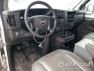 Zdjęcie 8 z 13 samochodu: 2015 CHEVROLET EXPRESS G2500 VIN:1GCWGFCF2F1247399 - miniatura