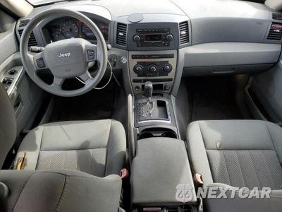 Zdjęcie 8 z 13 samochodu: 2006 JEEP GRAND CHEROKEE LAREDO VIN:1J4GR48K56C171992 - miniatura