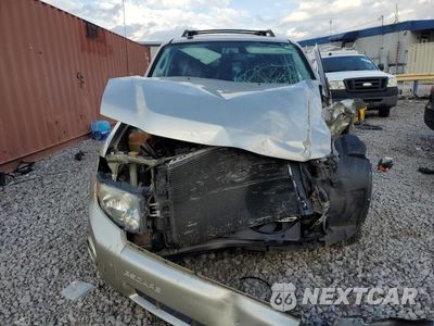 Piąte zdjęcie samochodu w środku: 2012 FORD ESCAPE XLT VIN:1FMCU0D75CKC59628 - miniatura