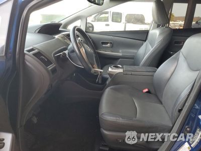 Zdjęcie 7 z 13 samochodu: 2014 TOYOTA PRIUS V VIN:JTDZN3EU6E3328647 - miniatura