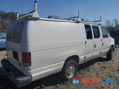 Trzecie zdjęcie samochodu z tyłu: 2001 FORD ECONOLINE E250 VAN VIN:1FTNS24221HA51090 - miniatura