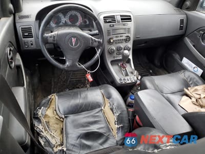 Zdjęcie 8 z 14 samochodu: 2006 PONTIAC TORRENT VIN:2CKDL63F866143461 - miniatura