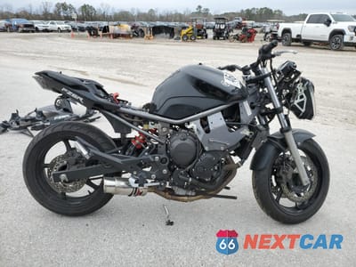 2009 YAMAHA FZ6 R JYARJ18E39A000846 - główne zdjęcie licytacji z USA - miniatura
