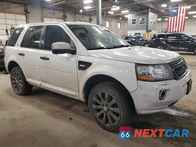 Czwarte zdjęcie samochodu z boku: 2014 LAND ROVER LR2 HSE VIN:SALFR2BG1EH407154 - miniatura