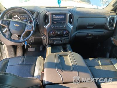 Zdjęcie 8 z 13 samochodu: 2021 CHEVROLET SILVERADO K3500 HIGH COUNTRY VIN:1GC4YVEY2MF137112 - miniatura