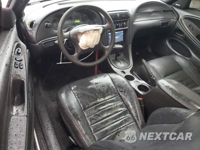 Zdjęcie 8 z 14 samochodu: 2001 FORD MUSTANG GT VIN:1FAFP42X71F146147 - miniatura