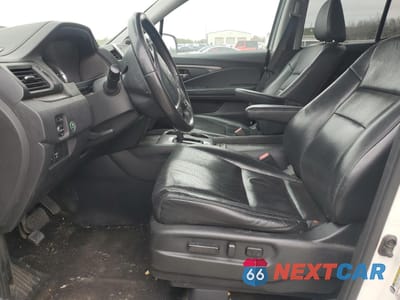Zdjęcie 7 z 12 samochodu: 2017 HONDA RIDGELINE RTL VIN:5FPYK2F5XHB006081 - miniatura