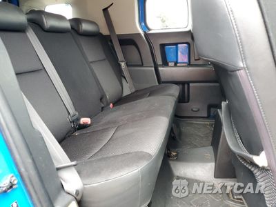 Zdjęcie 11 z 15 samochodu: 2007 TOYOTA FJ CRUISER VIN:JTEZU11F170011311 - miniatura
