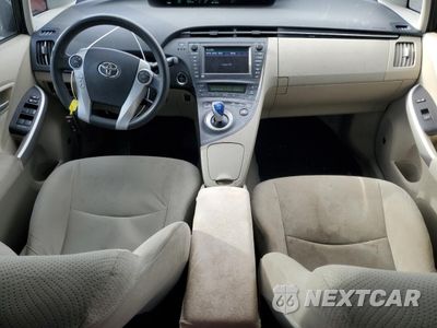 Zdjęcie 8 z 12 samochodu: 2010 TOYOTA PRIUS VIN:JTDKN3DUXA1105150 - miniatura
