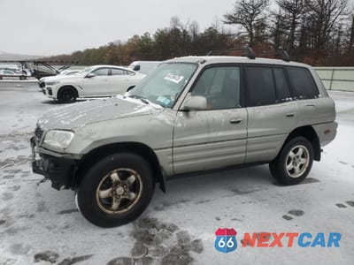 1999 TOYOTA RAV4 JT3GP10V8X7049397 - główne zdjęcie licytacji z USA - miniatura