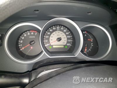 Zdjęcie 9 z 12 samochodu: 2006 TOYOTA TACOMA VIN:5TENX22N16Z304355 - miniatura