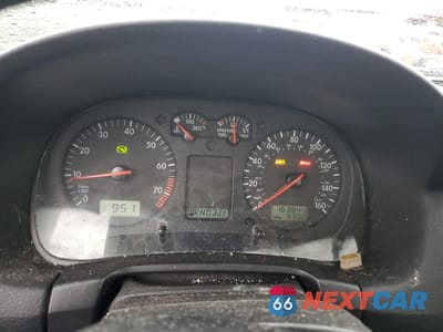 Zdjęcie 9 z 14 samochodu: 2001 VOLKSWAGEN JETTA GLS VIN:3VWSB69M91M198357 - miniatura