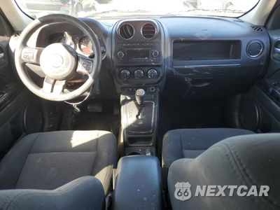 Zdjęcie 8 z 13 samochodu: 2015 JEEP PATRIOT SPORT VIN:1C4NJPBA0FD220953 - miniatura