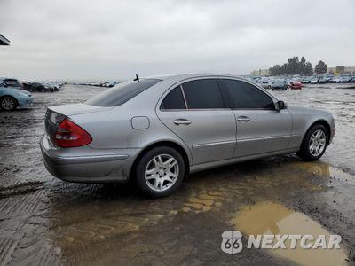 Trzecie zdjęcie samochodu z tyłu: 2005 MERCEDES-BENZ E 320 CDI VIN:WDBUF26J15A632565 - miniatura