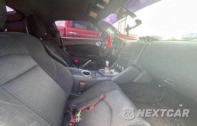 Zdjęcie 6 z 10 samochodu: 2017 NISSAN 370Z BASE VIN:JN1AZ4EH7HM951030 - miniatura
