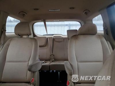 Zdjęcie 10 z 13 samochodu: 2015 KIA SEDONA LX VIN:KNDMB5C18F6021312 - miniatura