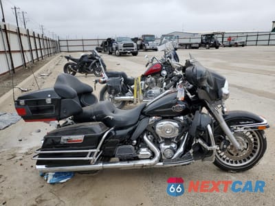 2009 HARLEY-DAVIDSON FLHTCU 1HD1FC4129Y689950 - główne zdjęcie licytacji z USA - miniatura