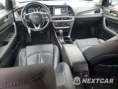 Zdjęcie 8 z 15 samochodu: 2018 HYUNDAI SONATA SPORT VIN:5NPE34AF3JH681475 - miniatura