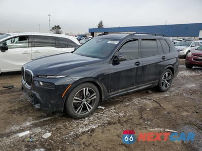 2025 BMW X7 XDRIVE40I 5UX23EM00S9Y58881 - główne zdjęcie licytacji z USA - miniatura