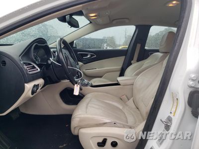 Zdjęcie 7 z 12 samochodu: 2015 CHRYSLER 200 LIMITED VIN:1C3CCCAG0FN685098 - miniatura