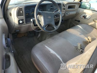 Zdjęcie 8 z 12 samochodu: 1998 CHEVROLET GMT-400 C2500 VIN:1GCGC24R0WZ232855 - miniatura