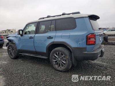 Drugie zdjęcie samochodu z przodu: 2025 TOYOTA LAND CRUISER BASE VIN:JTEABFAJXSK029761 - miniatura