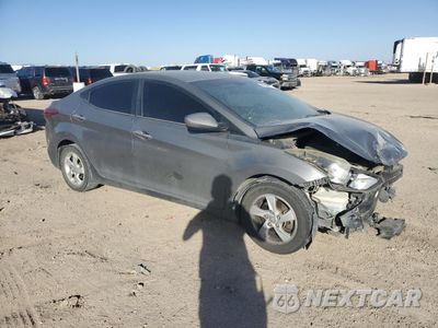 Czwarte zdjęcie samochodu z boku: 2014 HYUNDAI ELANTRA SE VIN:5NPDH4AE4EH508221 - miniatura
