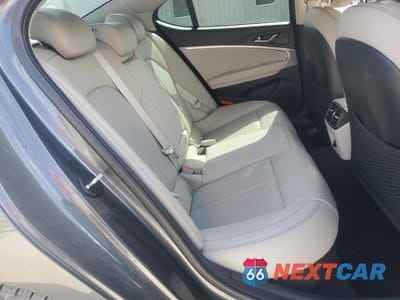 Zdjęcie 11 z 14 samochodu: 2020 GENESIS G70 VIN:KMTG64LA4LU056255 - miniatura