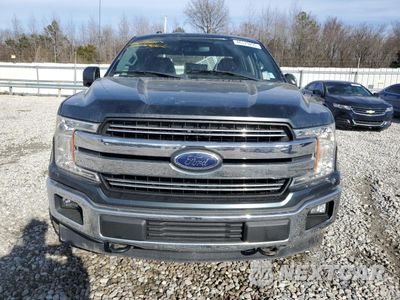Piąte zdjęcie samochodu w środku: 2018 FORD F150 SUPERCREW VIN:1FTEW1E57JKC47584 - miniatura