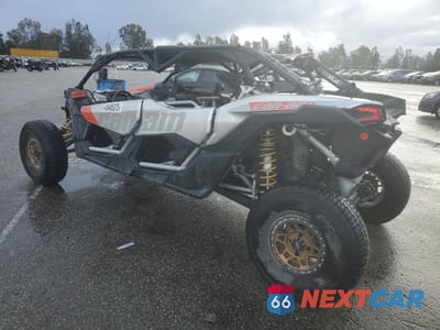 Trzecie zdjęcie samochodu z tyłu: 2020 CAN-AM MAVERICK X3 MAX X RS TURBO RR VIN:3JBVNAV24LK001675 - miniatura