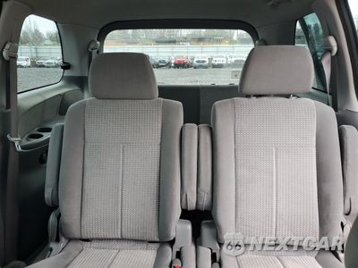 Zdjęcie 10 z 15 samochodu: 2004 MAZDA MPV WAGON VIN:JM3LW28A940501387 - miniatura