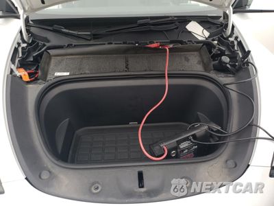 Zdjęcie 11 z 12 samochodu: 2023 TESLA MODEL Y VIN:7SAYGDEE6PA078787 - miniatura