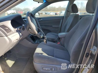 Zdjęcie 7 z 12 samochodu: 2006 TOYOTA CAMRY LE VIN:4T1BE32K26U728720 - miniatura