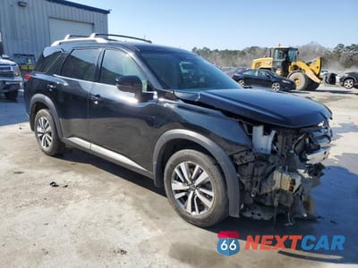 Czwarte zdjęcie samochodu z boku: 2023 NISSAN PATHFINDER SL VIN:5N1DR3CC2PC275162 - miniatura