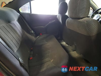 Zdjęcie 10 z 12 samochodu: 2004 PONTIAC GRAND AM SE VIN:1G2NE52F54M572450 - miniatura