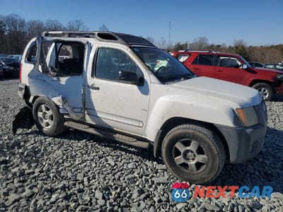 Czwarte zdjęcie samochodu z boku: 2005 NISSAN XTERRA OFF ROAD VIN:5N1AN08W05C646185 - miniatura