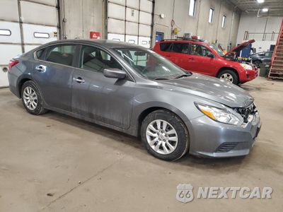 Czwarte zdjęcie samochodu z boku: 2016 NISSAN ALTIMA 2.5 VIN:1N4AL3AP2GN314941 - miniatura