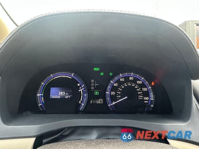 Zdjęcie 8 z 10 samochodu: 2010 LEXUS HS 250H VIN:JTHBB1BAXA2008917 - miniatura