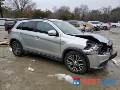 Czwarte zdjęcie samochodu z boku: 2018 MITSUBISHI OUTLANDER SPORT SEL VIN:JA4AP4AWXJU000957 - miniatura
