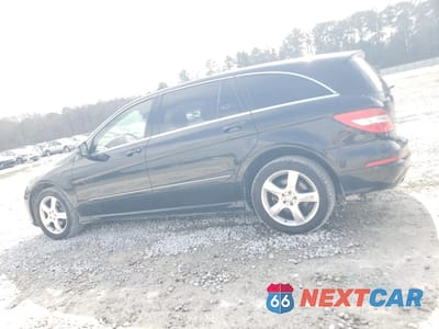 Drugie zdjęcie samochodu z przodu: 2011 MERCEDES-BENZ R 350 4MATIC VIN:4JGCB6FE0BA129183 - miniatura
