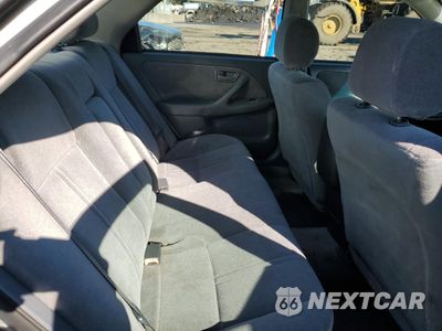 Zdjęcie 11 z 14 samochodu: 2001 TOYOTA CAMRY CE VIN:4T1BG22K01U061854 - miniatura