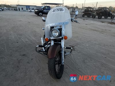 Drugie zdjęcie samochodu z przodu: 2018 HONDA VT750 C VIN:JH2RC5006JK400217 - miniatura