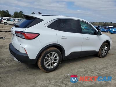 Trzecie zdjęcie samochodu z tyłu: 2021 FORD ESCAPE SE VIN:1FMCU0G64MUA66122 - miniatura